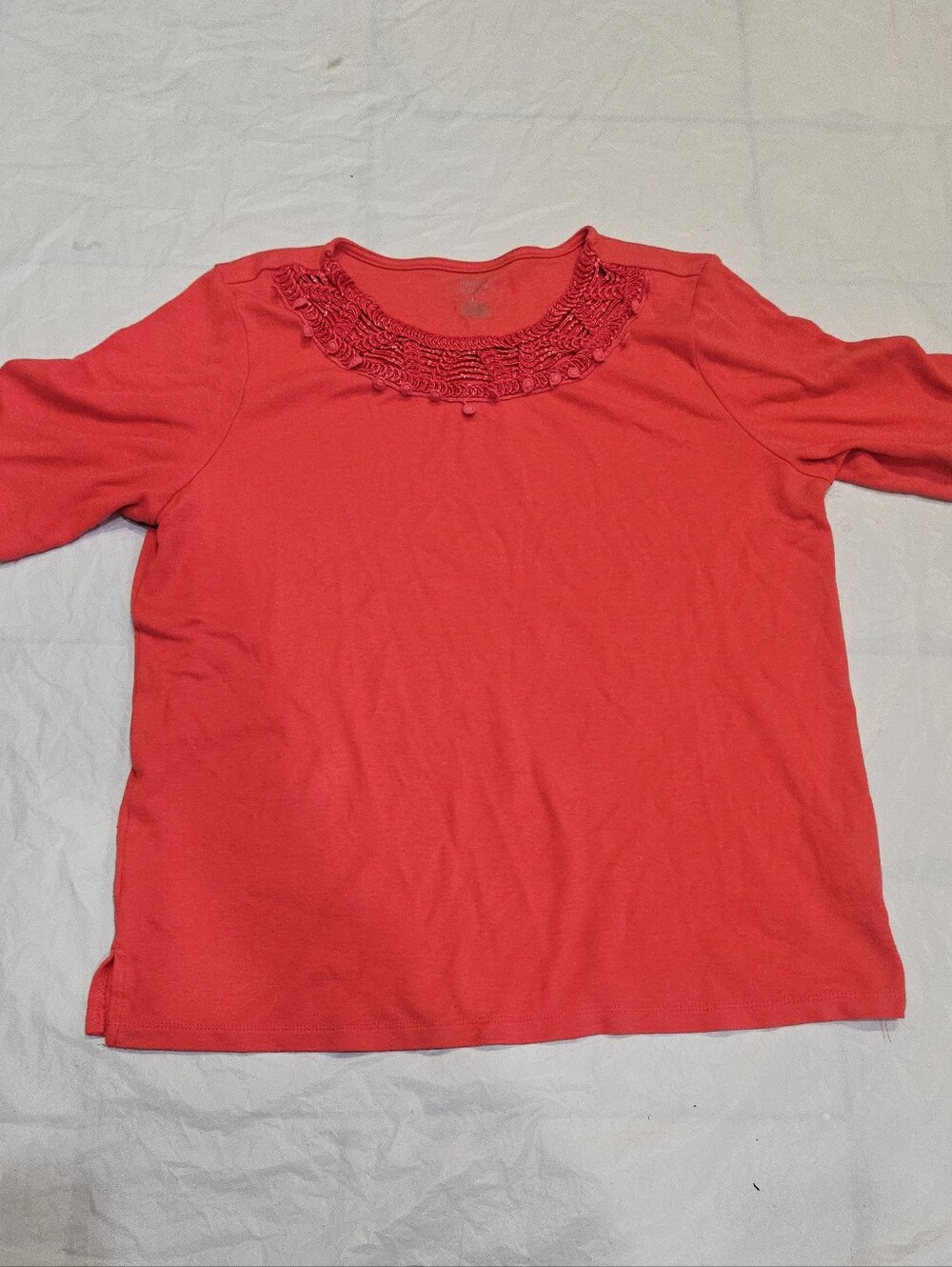 Women’s Red Embellished Neck Knit Top. Sz L